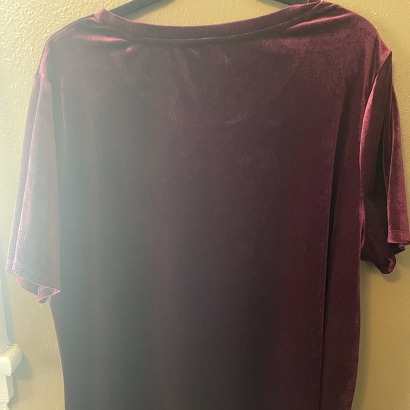 Velvet short sleeve burgundy too. XXL - Picture 4 of 4